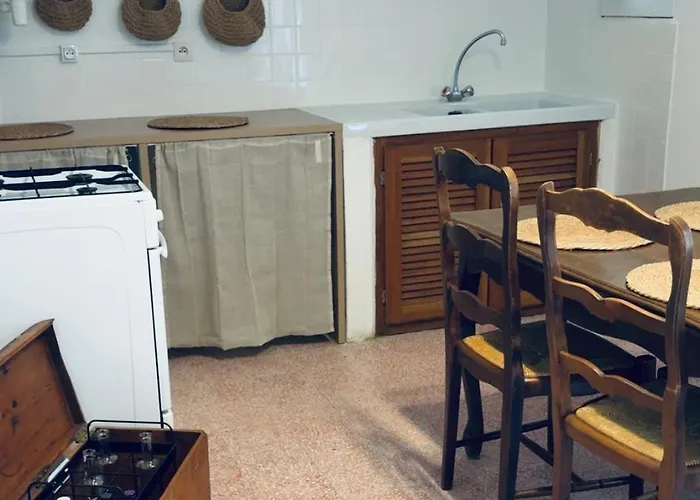 Rez De Jardin - Casa San Cesaru